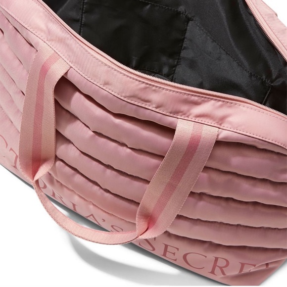New!! VICTORIA'S SECRET Quilted Duffle - Picture 3 of 3